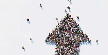 One Broker Broking Team Grow from Strength to Strength